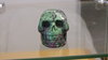 cráneo de cristal rubi en zoisita #1739